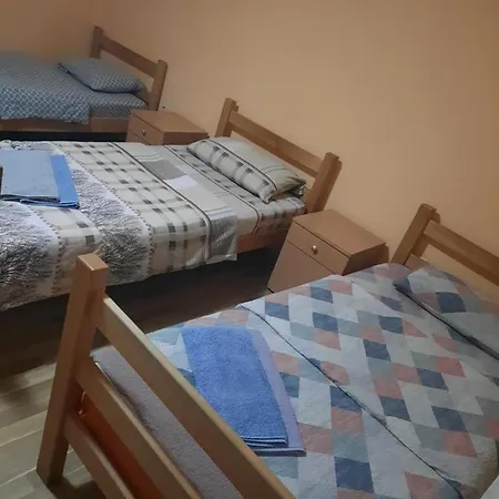 招待所 Lug 贝尔格莱德